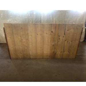 Steigerhouten bar met lekblad