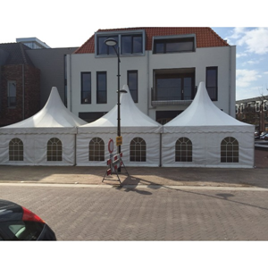 Pagodetent 4 bij 12  meter (3 stuks van 4 bij 4 m gekoppeld)